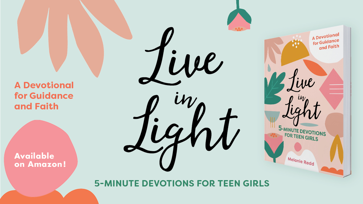 Live In Light is every girl's guide to tackling their teenage years with the wisdom and comfort of the Bible. From navigating the pressure to be "perfect" on social media to dating and dealing with frenemies, these 5-minute devotionals help you to become the woman that both you and God want you to be. #teengirls #teendevotions #liveinlight #lighttheway